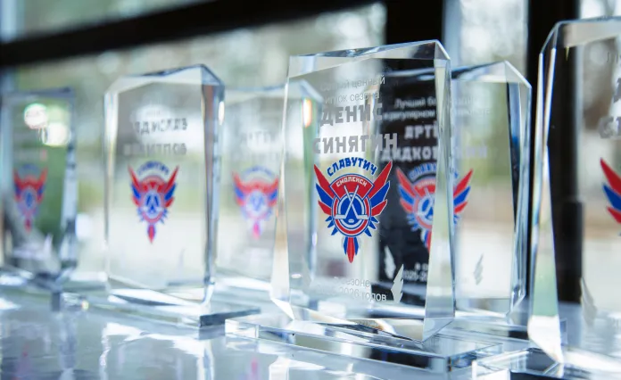 «Славутич» провёл церемонию закрытия сезона. MVP признан вратарь Денис Синягин