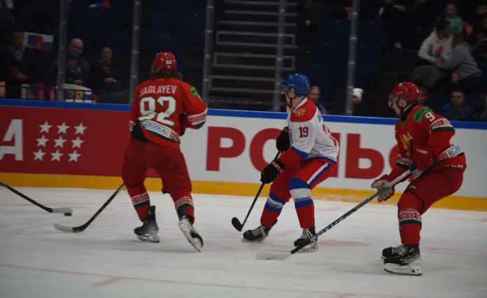 Белорусская молодежка в овертайме одолела Россию U18 и возглавила таблицу Кубка Будущего