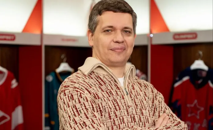 Михаил Зислис: В Беларуси какие-то интриги, связанные с тем, кто будет контролировать хоккей