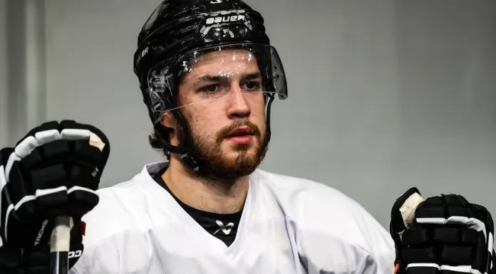 Кубок мэра Москвы. Хитрый бросок Даниила Липского помог минскому «Динамо» переиграть «Ак Барс» в матче Кубка Мэра Москвы