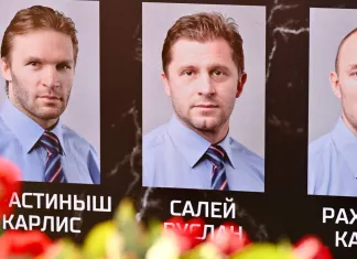 Временный мемориал в память о «Локомотиве» установят у «Минск-Арены»