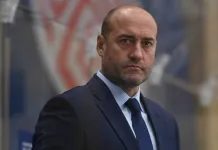 Александр Кулаков: Очень большие вопросы к игре в большинстве: не можем забить, еще и сами привозим себе моменты и голы