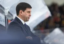 В КХЛ состоялась первая тренерская отставка