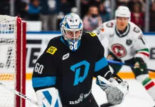 «Нам нужно пройти через это». Зак Фукале — о поражении от «Ак Барса» и тяжелом моменте для «зубров»