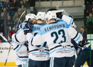 КХЛ: «Северсталь» на домашнем льду проиграла «Сибири»