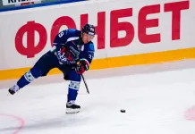 КХЛ: «Югра» расторгла контракт с нападающим