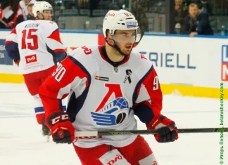 КХЛ: Не пробившийся в НХЛ форвард подписал контракт с «Локомотивом»