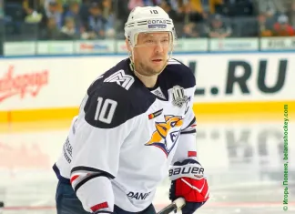 Один из лучших форвардов КХЛ подписал новый контракт с «Магниткой»