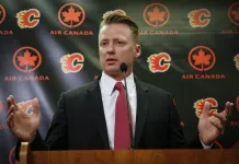 НХЛ: Главный тренер «Калгари» отправлен в отставку
