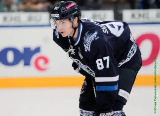 «БХ»: Белорусский нападающий подписал контракт с клубом НХЛ