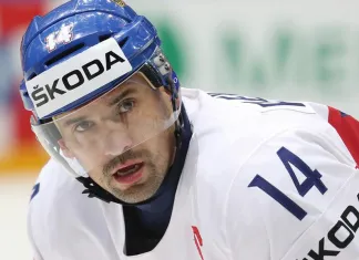 НХЛ: Известный чешский нападающий вернулся на родину и будет играть сразу за два клуба