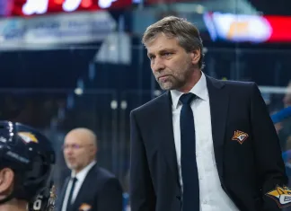 КХЛ: «Магнитка» после провала не планирует менять главного тренера 