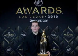 Сын экс-тренера сборной Беларуси признан хоккеистом года в Швеции