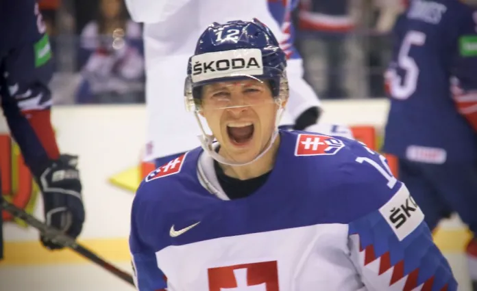 Сын легендарного словацкого хоккеиста попробует закрепиться в КХЛ