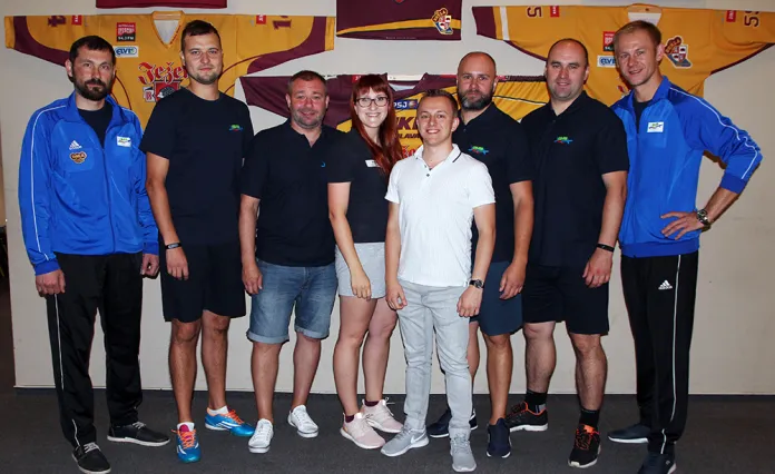 Белорусские специалисты приняли участие в лагере Международной хоккейной школы (IIHS)