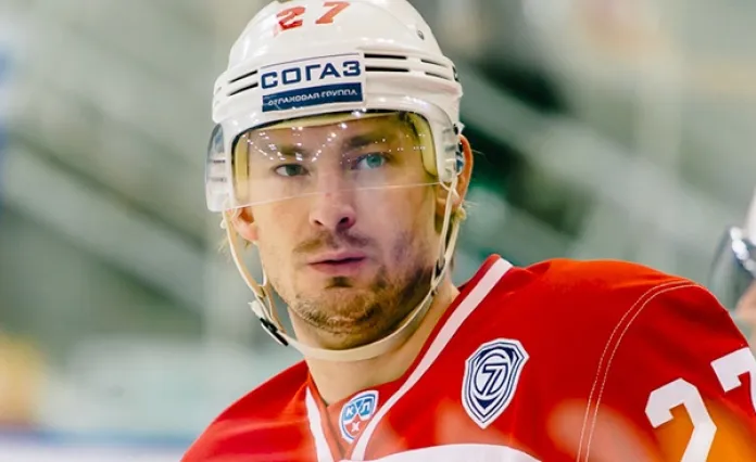 Российский форвард с большим опытом игры в КХЛ перешел в «Гомель»