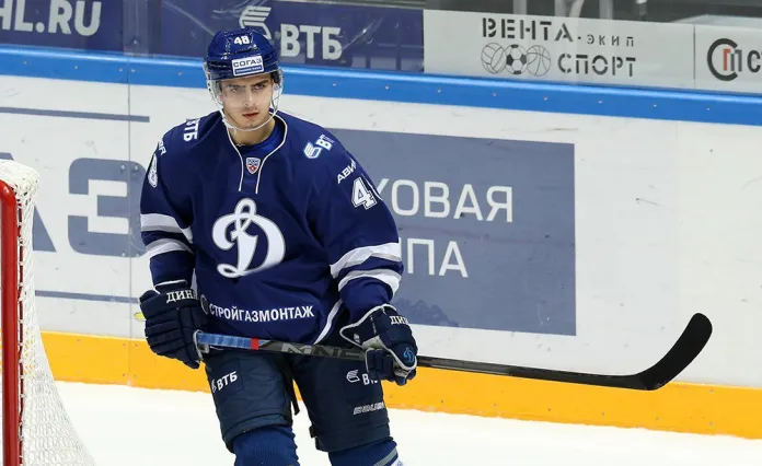 «БХ»: Два российских хоккеиста могут перейти в минское «Динамо»
