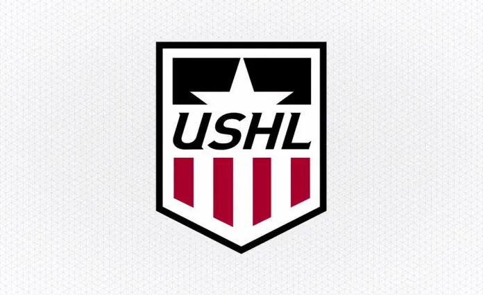 Белорусский форвард сменил команду в USHL