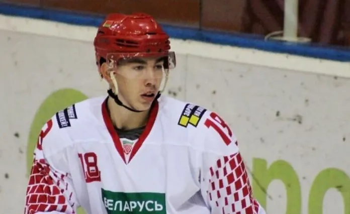 Еще один хоккеист покинул расположение молодежной сборной Беларуси