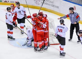 Сборная Беларуси стартовала с тяжелой победы на домашнем МЧМ