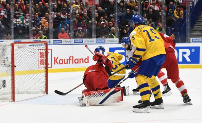 Сборная Швеции разгромила Чехию и вышла в полуфинал МЧМ-2020