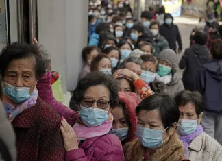 Евгений Есаулов о коронавирусе: В Пекине напряжение чувствуется. В аэропорту все в лыжных масках, чтобы было закрыто все лицо