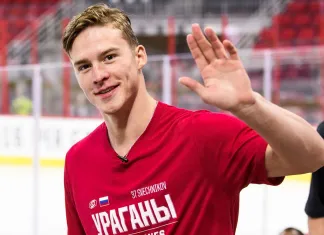19-летний Свечников разрывает НХЛ, Василевский установил рекорд, Ковальчук заставляет кусать локти «Кингс»