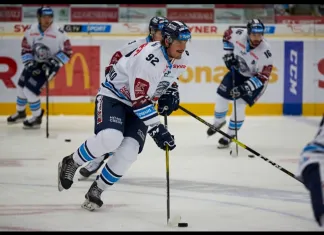 Белорусские хоккеисты провели очередные матчи в Европе