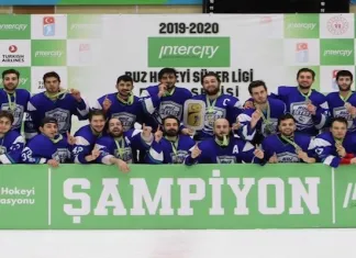 21-летний белорусский хоккеист стал чемпионом Турции по хоккею