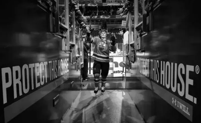 Игрок НХЛ умер в 25 лет, «Лида» ищет главного тренера, коронавирус поставил на грань катастрофы чемпионат Польши - всё за вчера