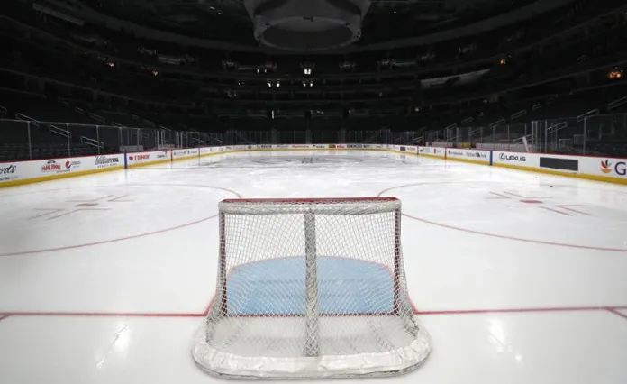 НХЛ планирует быть гибкой для возобновления сезона-2019/2020