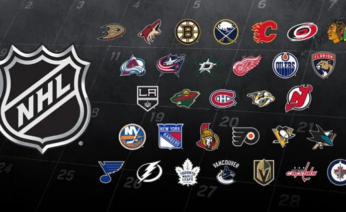 Комиссионер НХЛ рассказал о текущих вариантах возобновления сезона
