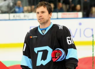 Андрей Степанов: Интересно получилось бы у меня совместить две профессии - хоккеиста и футболиста? 