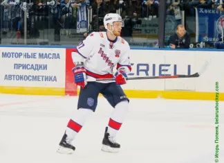 Совет белорусского хоккеиста помог защитнику сборной России решиться на отъезд в НХЛ