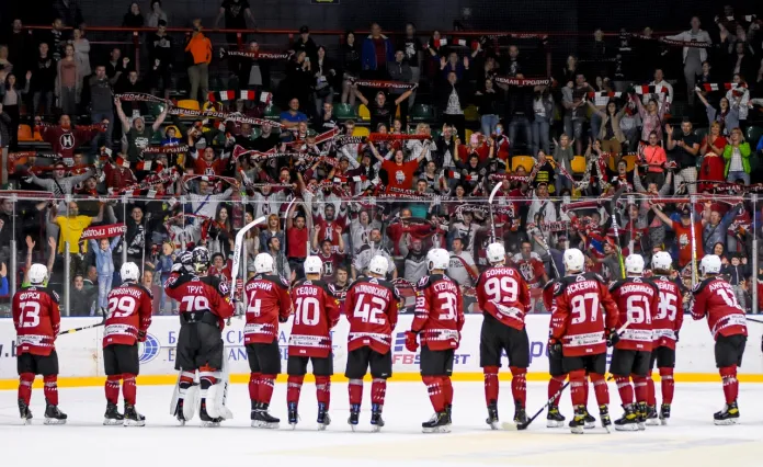 28 хоккеистов попали в заявку «Немана» на Кубок Салея