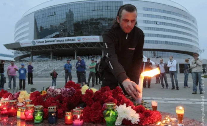 Минское «Динамо» призывает болельщиков приходить на «Минск-Арену» с цветами