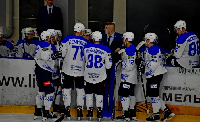 «Витебск» вышел в лидеры Экстралиги «Б», коронавирус отменяет матчи КХЛ, «Ястребы» недовольны двумя технарями - всё за вчера