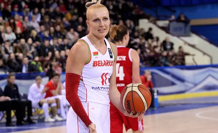 Известная баскетболистка призвала белорусских хоккеистов выразить свою гражданскую позицию