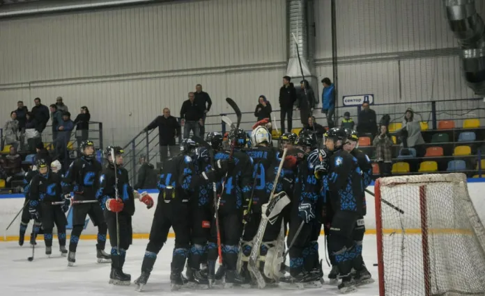 Первый частный хоккейный клуб в чемпионате Беларуси одержал первую победу в истории