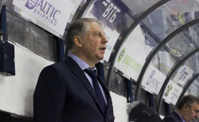 Тренер и нападающий «Металлурга» из-за дисквалификаций пропустят сегодняшний матч с «Локомотивом»