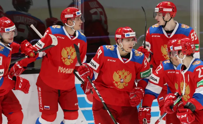 Сборная России обыграла Швецию на Кубке Карьялы