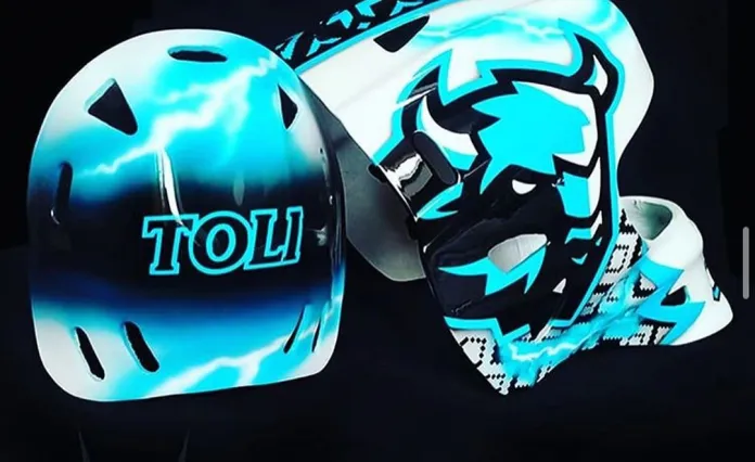 Представлен новый шлем вратаря минского «Динамо»