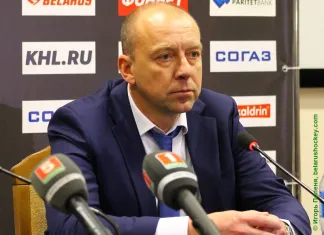 Белорусский наставник не удержался на первом месте в рейтинге тренеров КХЛ