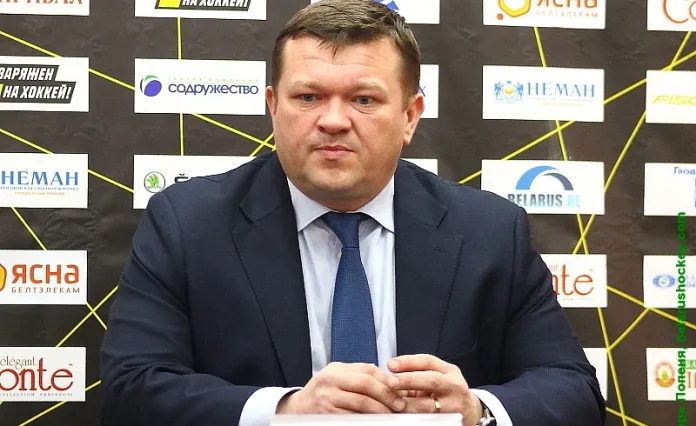Дмитрий Кравченко устроился на новую работу