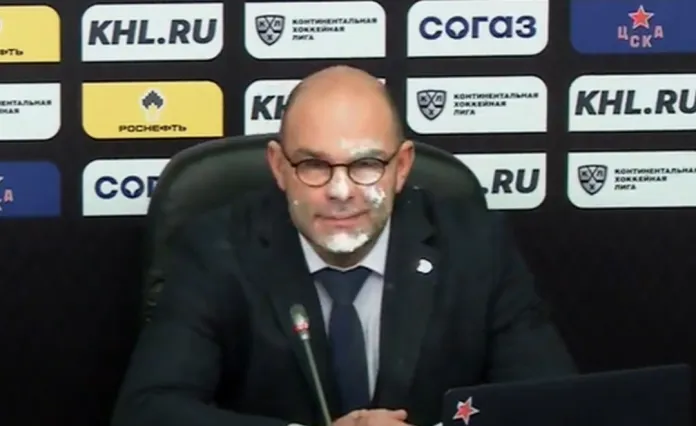 Дмитрий Знахаренко разбил нос главному тренеру минского «Динамо»