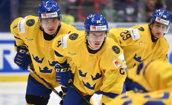 Сборная Швеции может не поехать на молодежный чемпионат мира