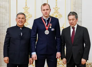 Защитник сборной Беларуси получил серебро чемпионата России и медаль 100 лет образования ТАССР