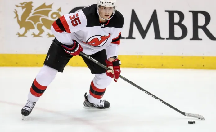 Егор Шарангович останется в основе «Нью-Джерси» и дебютирует в НХЛ 15 января