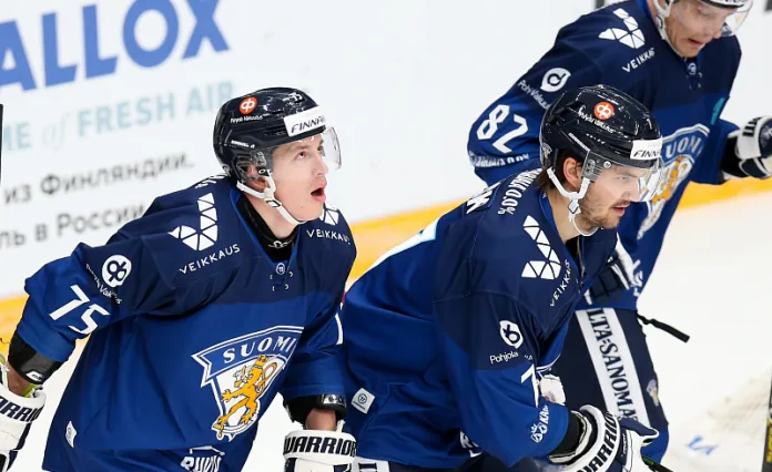 Финляндия одолела по буллитам Чехию в рамках Шведских игр