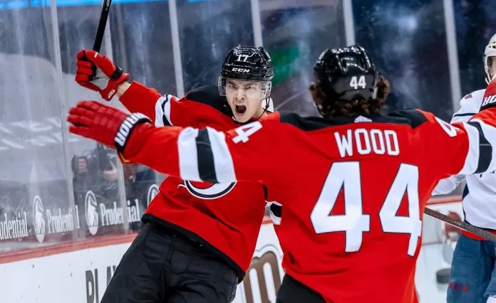 НХЛ: Шарангович в пятый раз подряд без очков, латвийский форвард выдал фантастический матч 